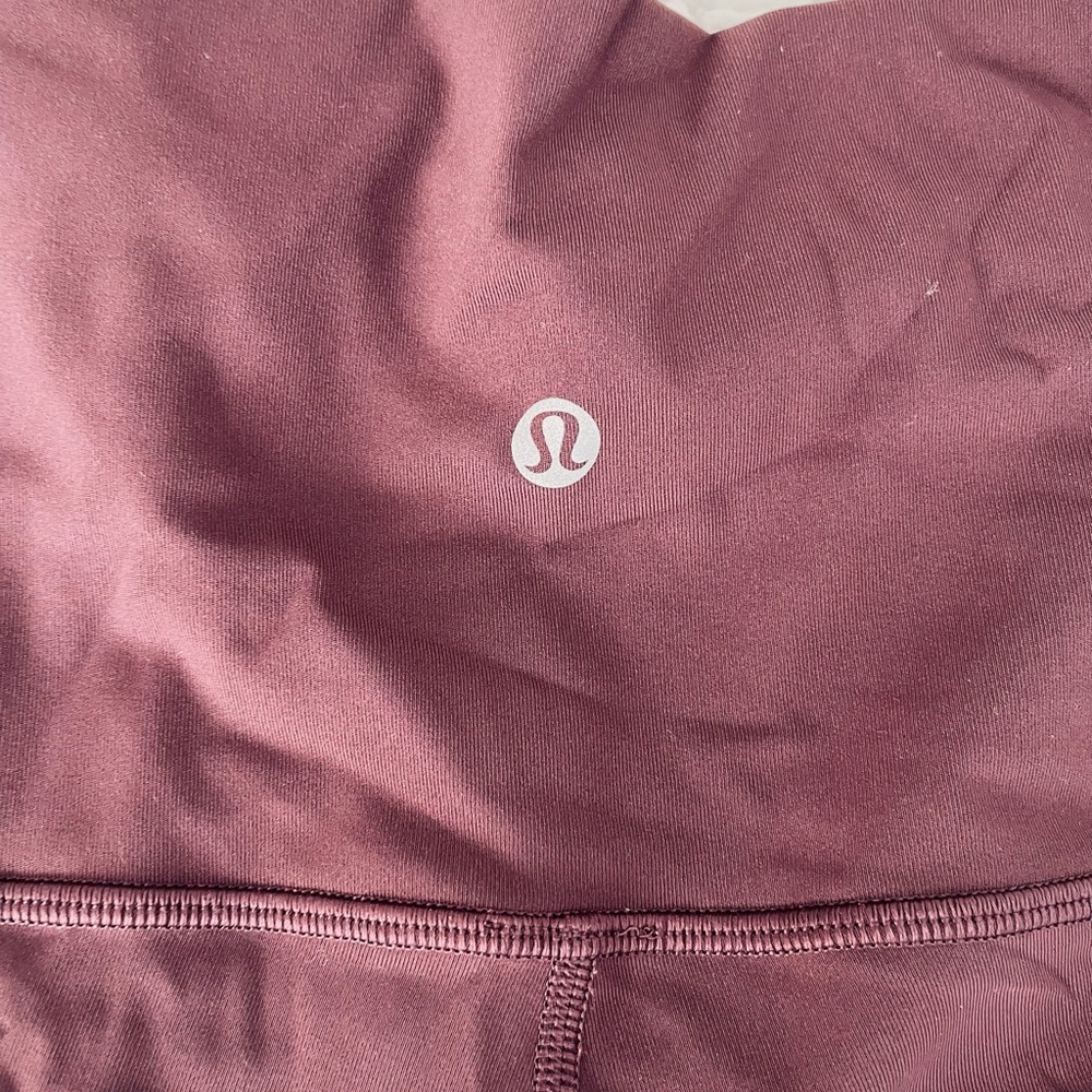 Lululemon Wunder Under super high rise 28” leggins size 14 Maroon